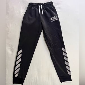 NBA Boys Medium Sweatpants